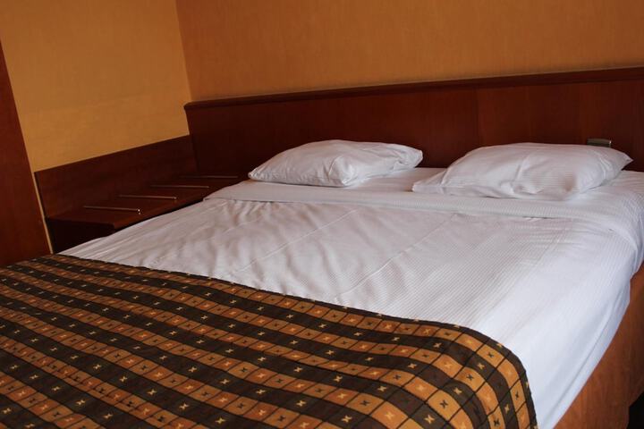 Room 8 of 51
