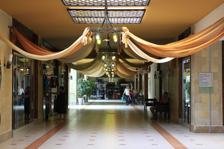 Lobby Photos