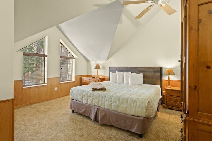 Room 28 of 298
