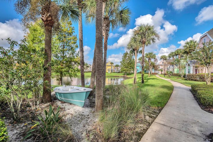 Hotel Exterior 67 of 75