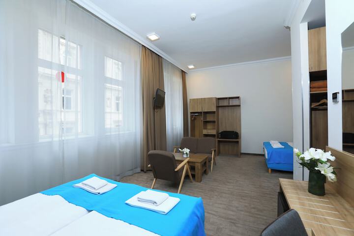 Room 70 of 139