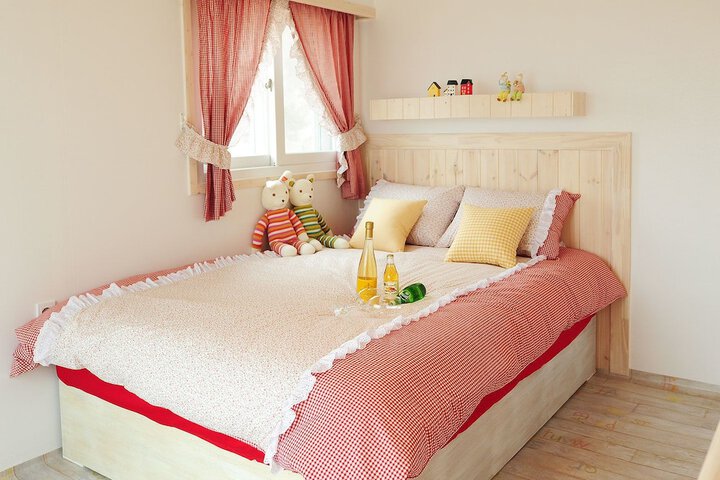 Room 44 of 52