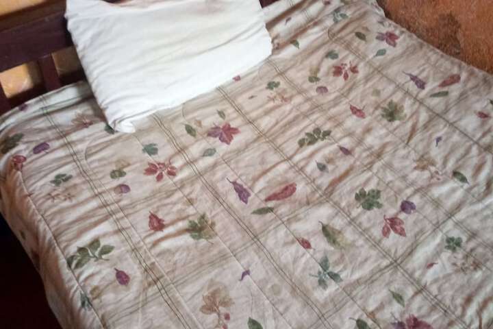 Room 2 of 8