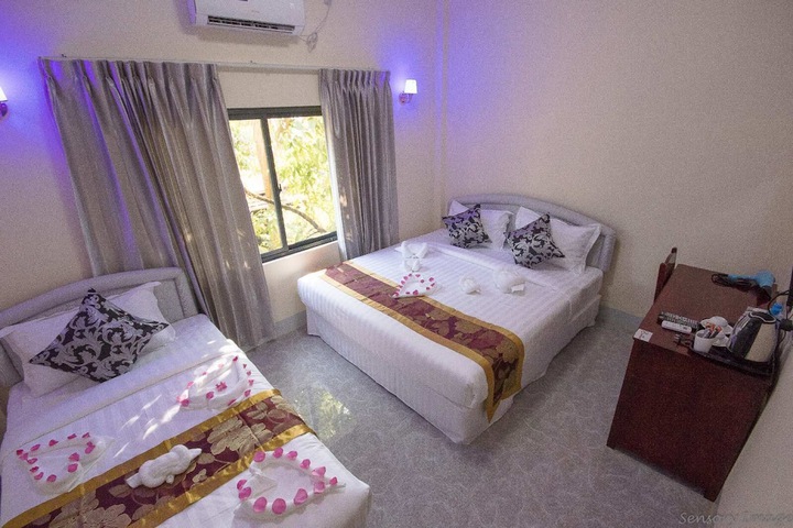 Room 4 of 21
