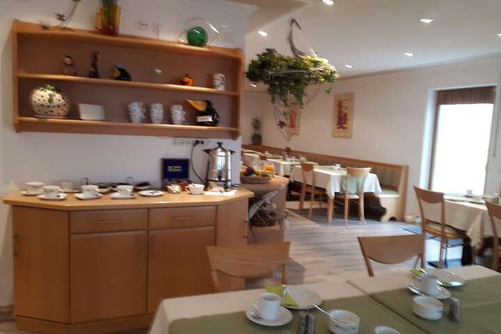 Breakfast/Coffee Service 43 of 64