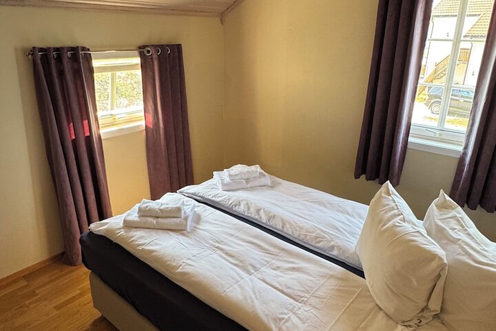 Room 6 of 50