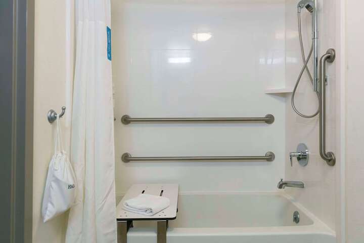 1 King Mobility Accessible with Tub (9 of 15)