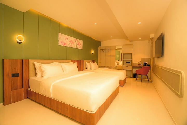 Room 42 of 72