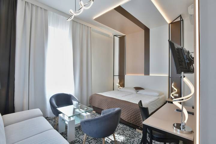 Room 38 of 78