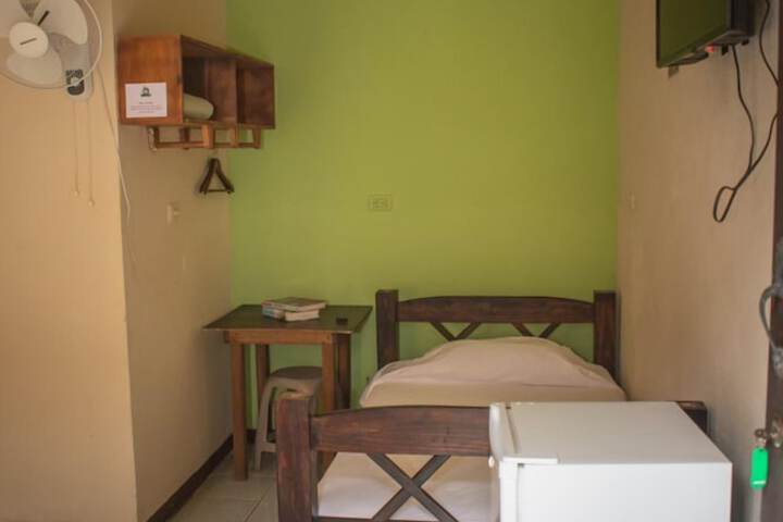 Room 15 of 46