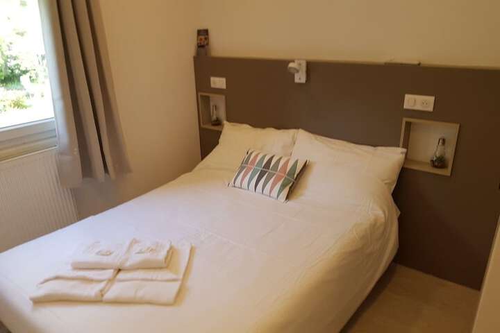 Room 3 of 45