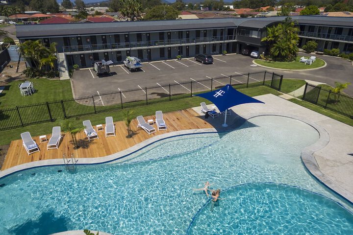 Pool 45 of 66