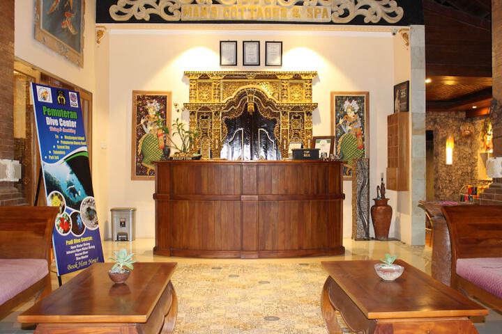 Hotel Interior 2 of 105