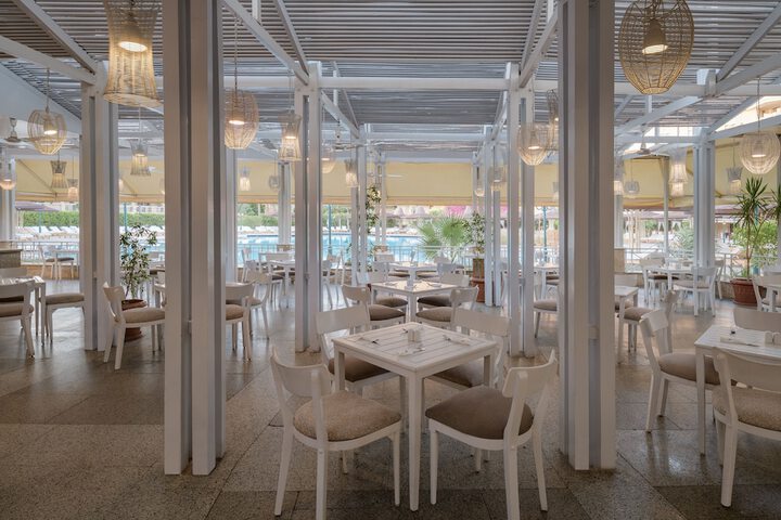 Dining 114 of 156