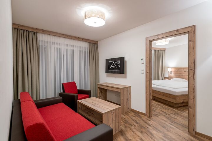 Room 63 of 90