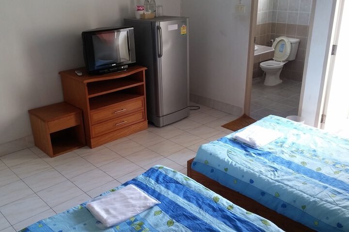 Room 16 of 31