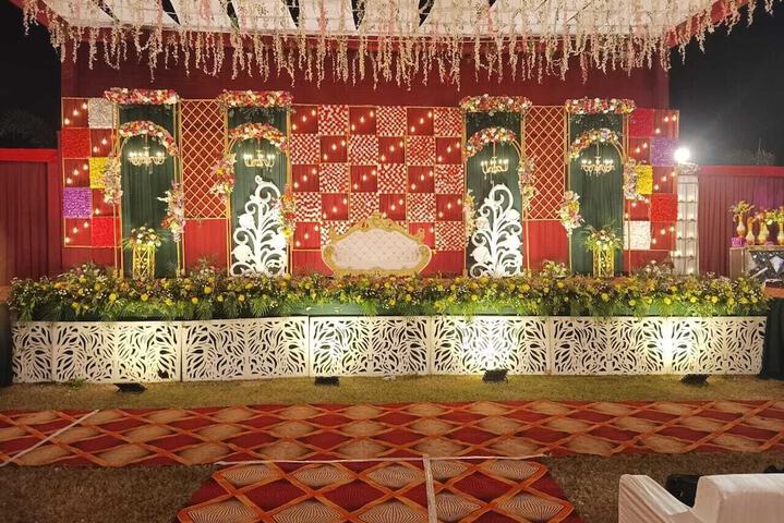 Ballroom/Hall 21 of 58