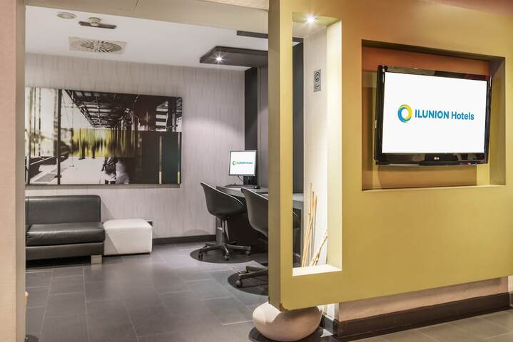 In-room business center