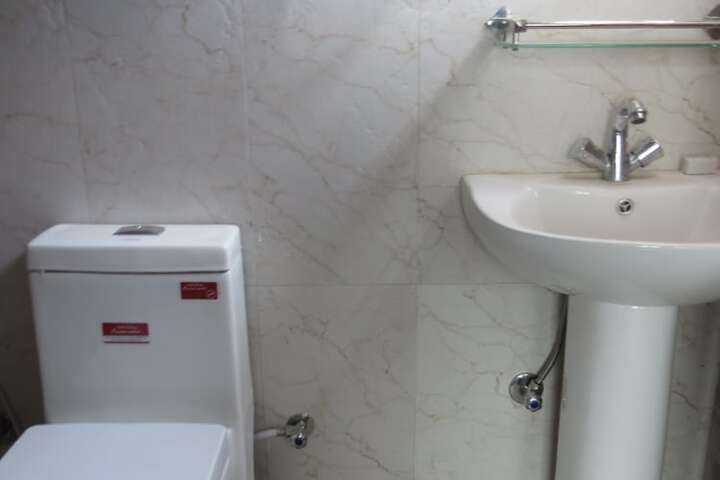Room 14 of 24