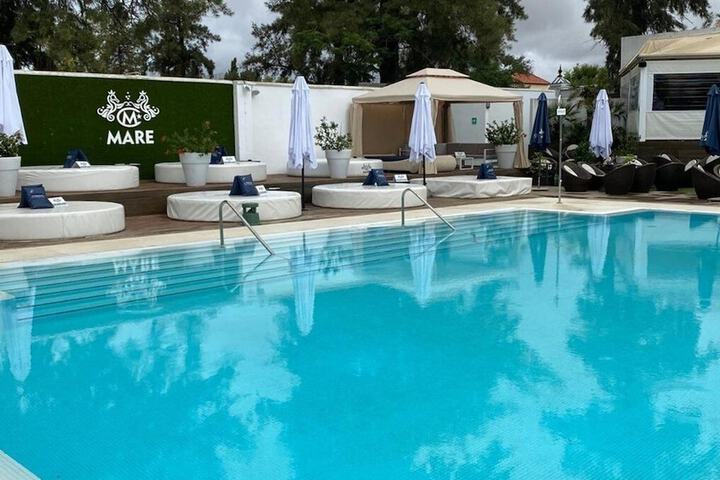Pool 31 of 46