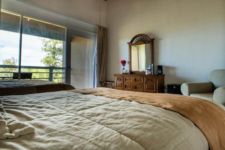 Room 13 of 62