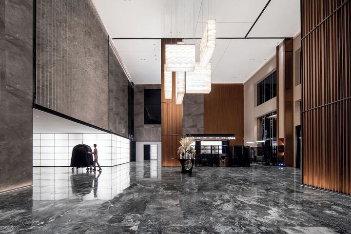 Guest Lobby