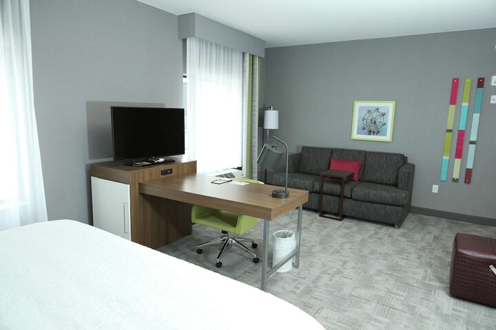 1 King with Sofa Bed Microwave, Refrigerator (20 of 29)