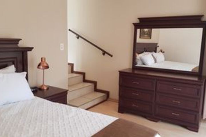 Room 13 of 31