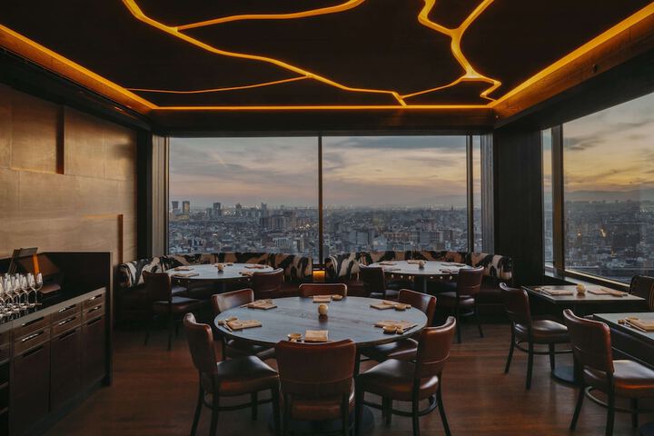 Dining 59 of 84