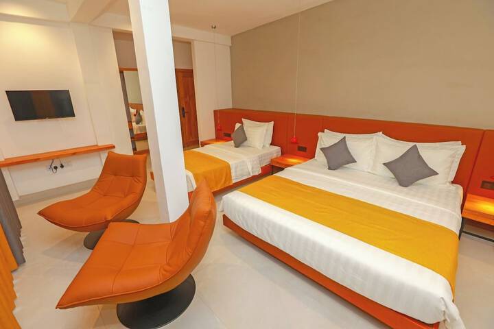 Room 17 of 30