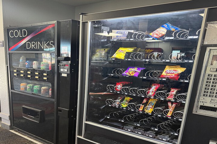 Vending machine