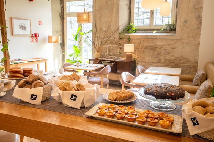 Breakfast/Coffee Service 73 of 85
