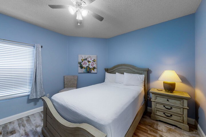Room 4 of 58