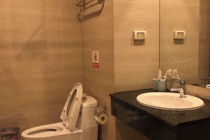 Ha Tay Hotel