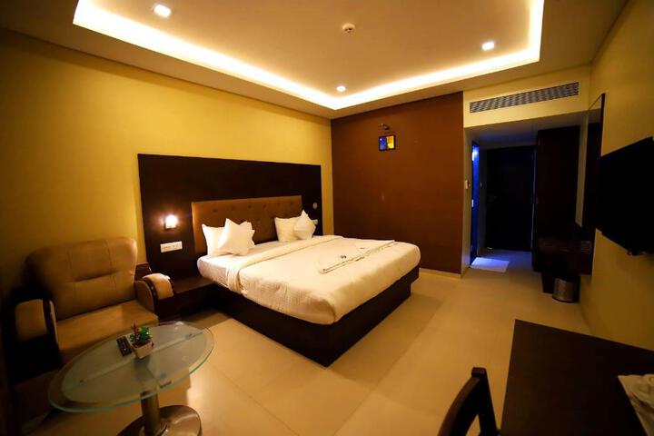 Rajdoot Royale Residency