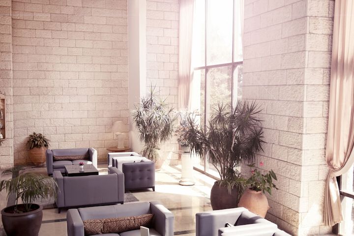 Guest Lobby
