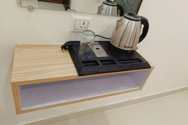 Breakfast/Coffee Service 20 of 31