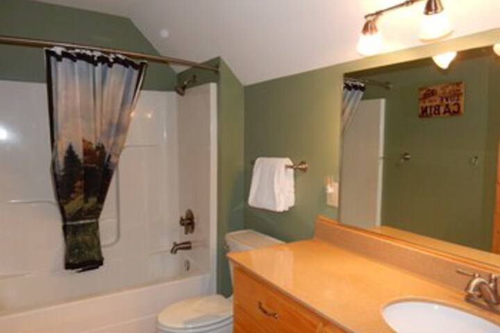 Room 25 of 114