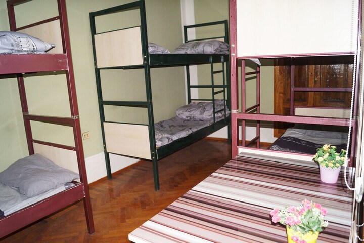 Room 12 of 26