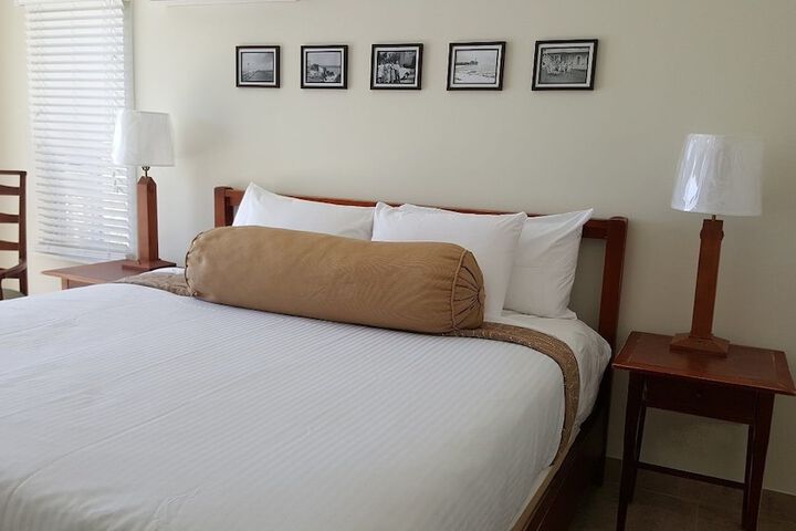 Room 444 of 695