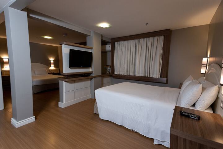 Room 13 of 92