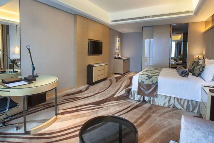 Room 21 of 64