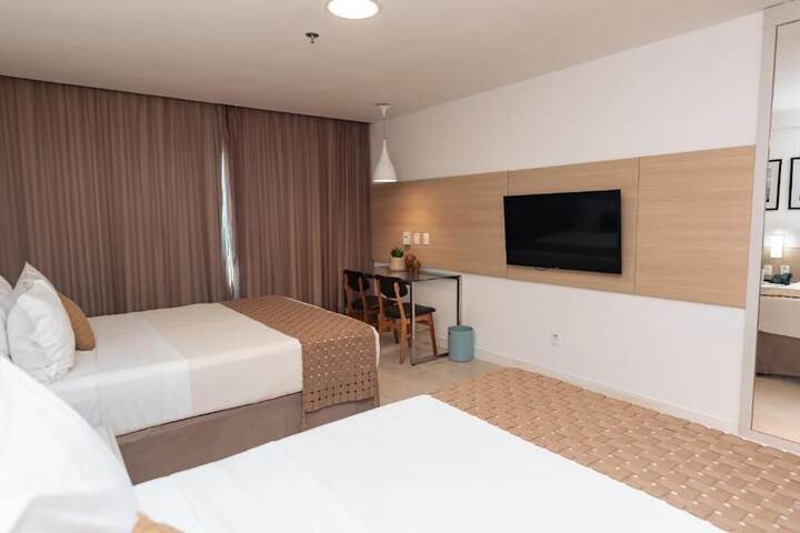 Room 44 of 122