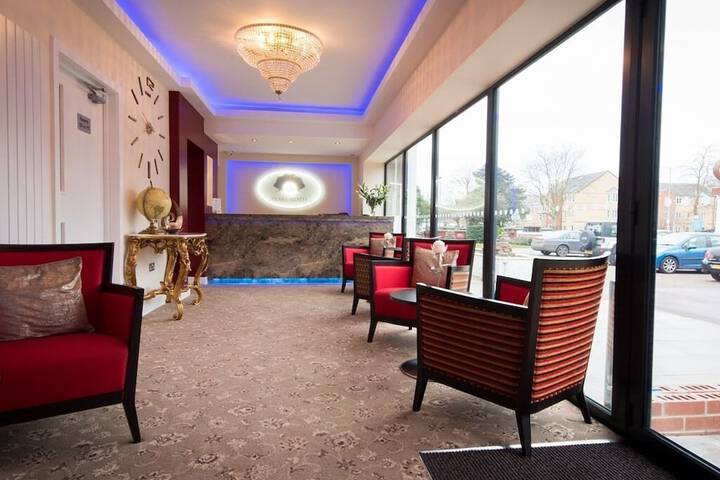 Lobby Entry