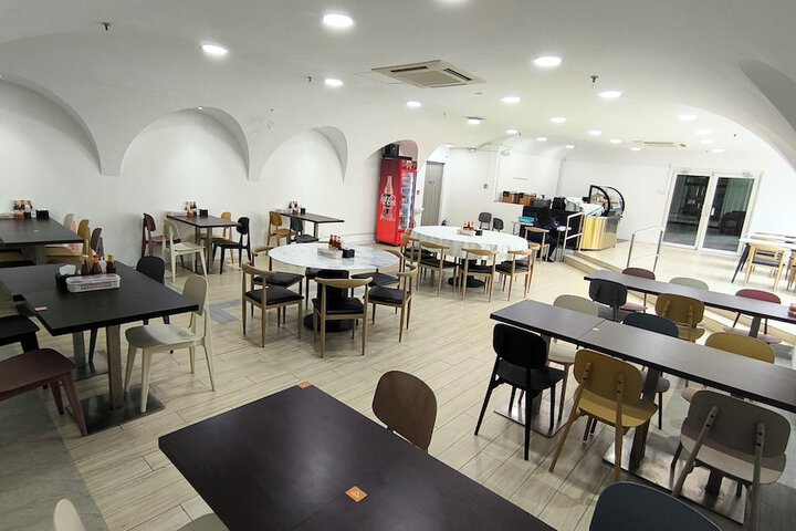 Dining Photos