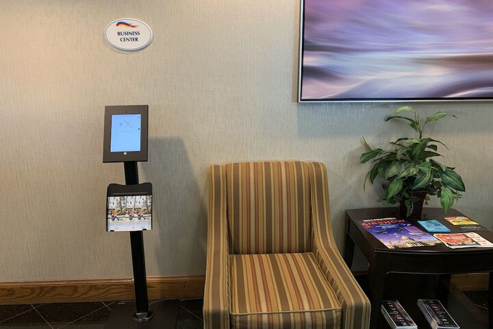 Business Center 51 of 55