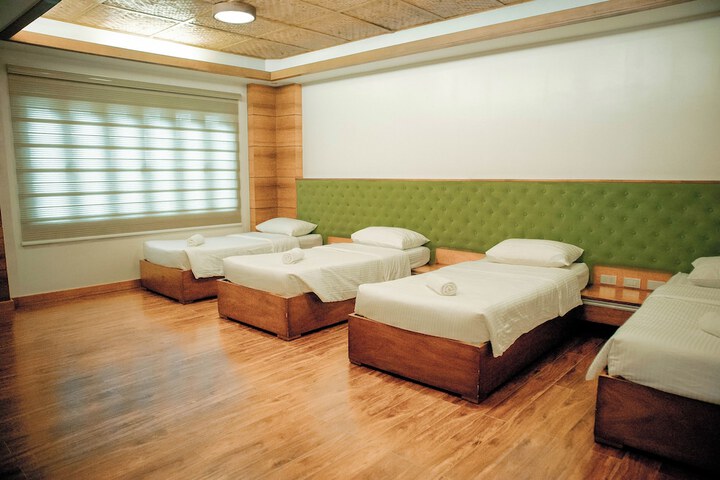 Room 19 of 70