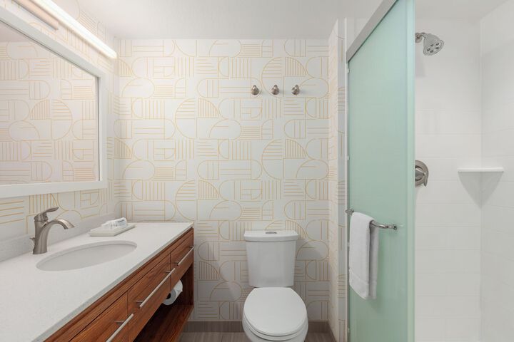 Room 20 of 42