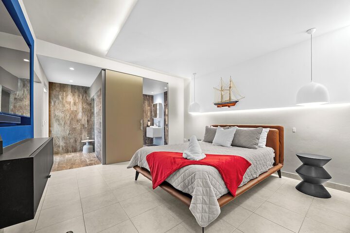 Room 45 of 224