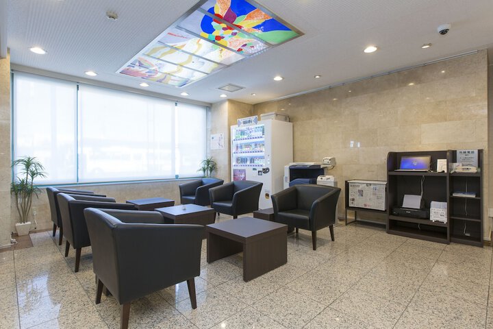Guest Lobby